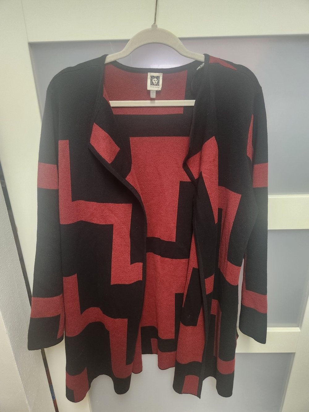 Anne Klein Black and Red Geometric Open-Front Cardigan